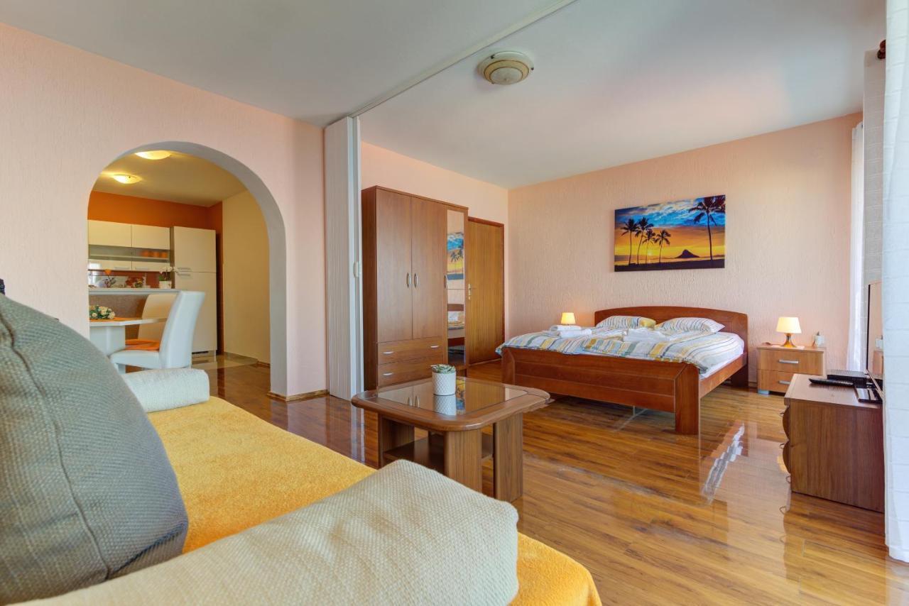Apartment Zuna Zengg Kültér fotó